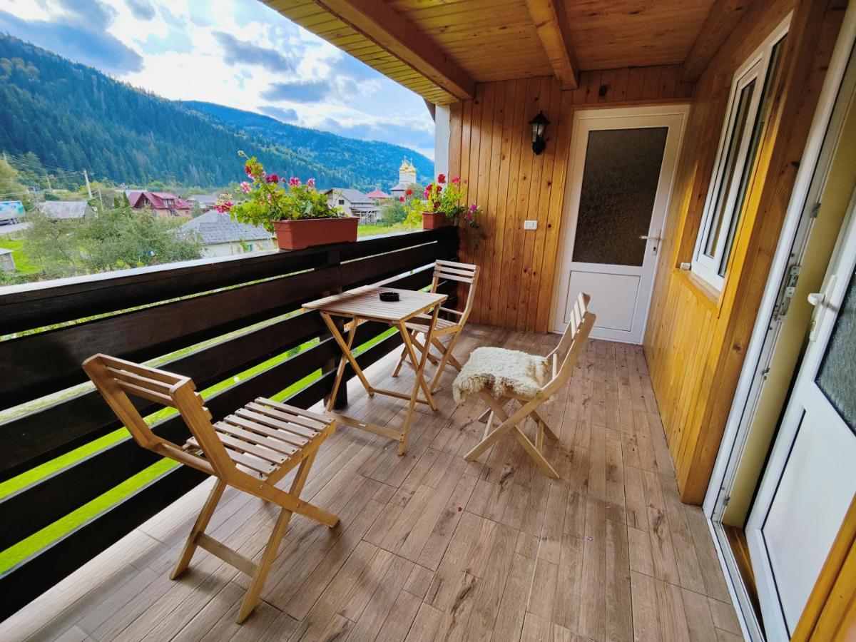 Hotel Casa Poiana Teiului Exteriér fotografie